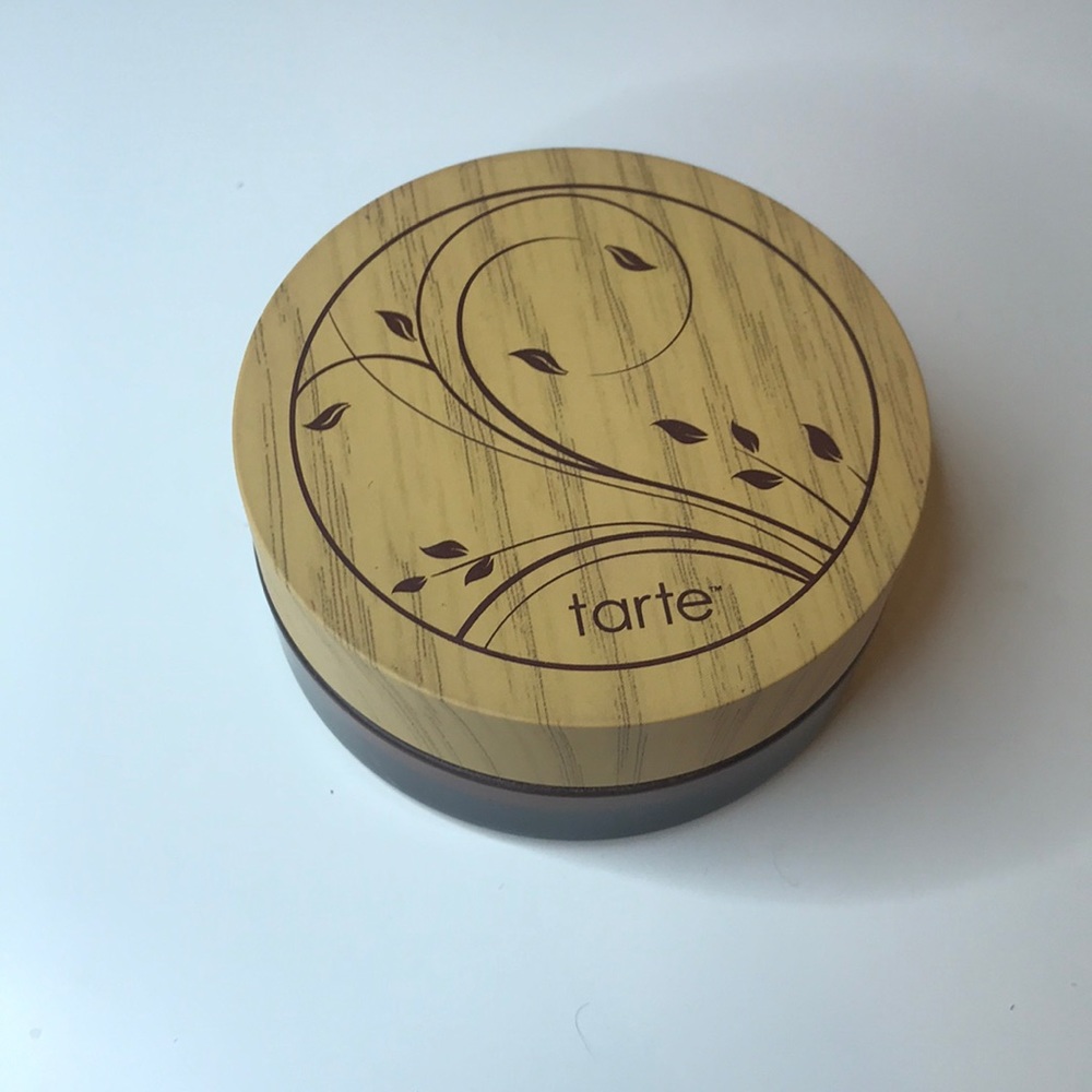 TARTE AMAZONIAN CLAY LOOSE POWDER FOUNDATION